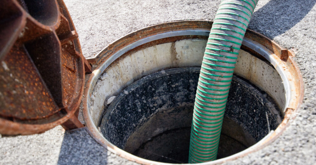 desentupimento de esgoto em Toledo